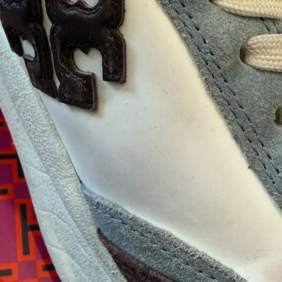 Tory Burch Tory Trainer White/Plum - Picture 8 of 13